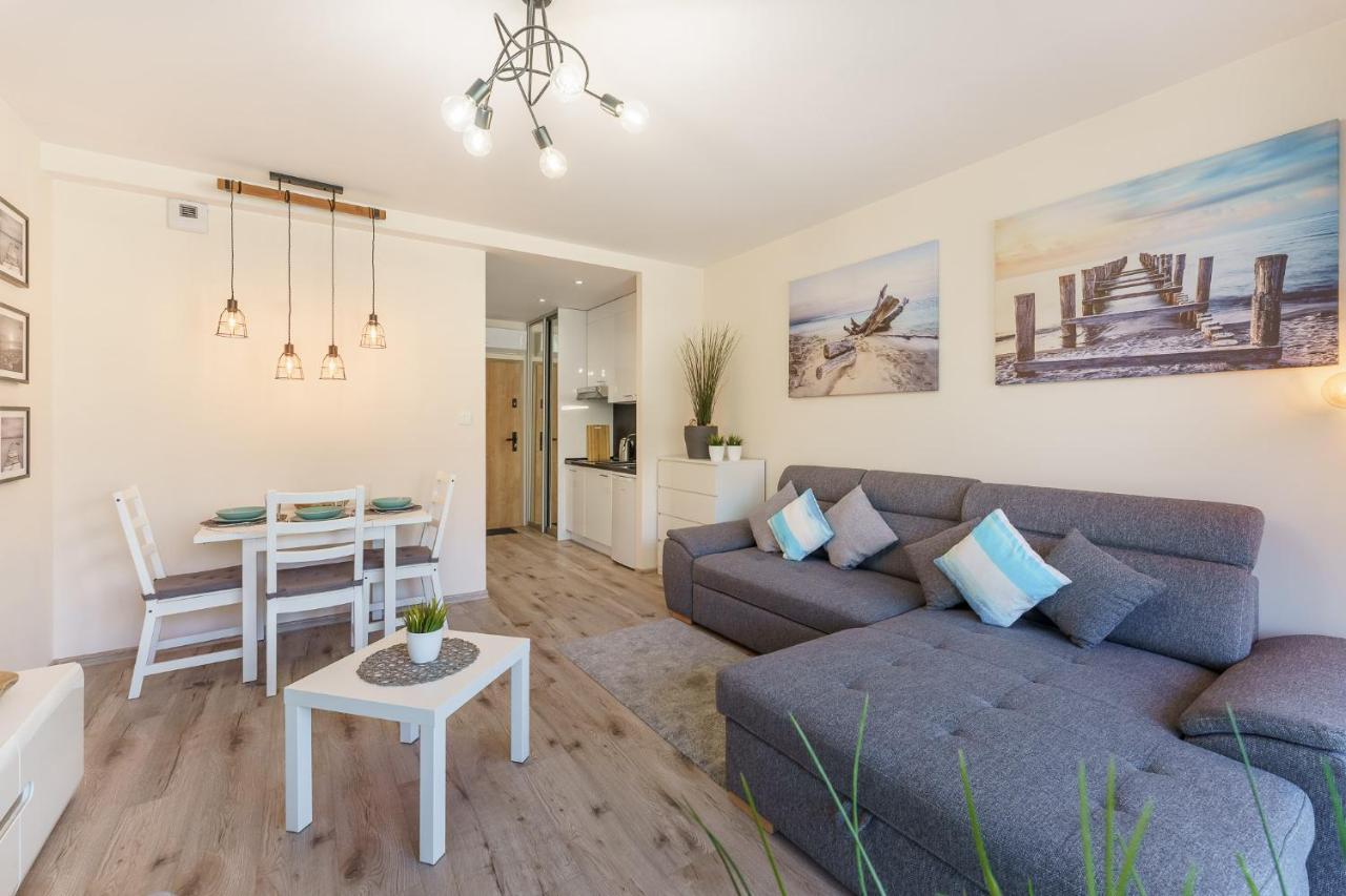 Ustronie Apartments 20 M Do Plazy Устроне Морске Екстериор снимка